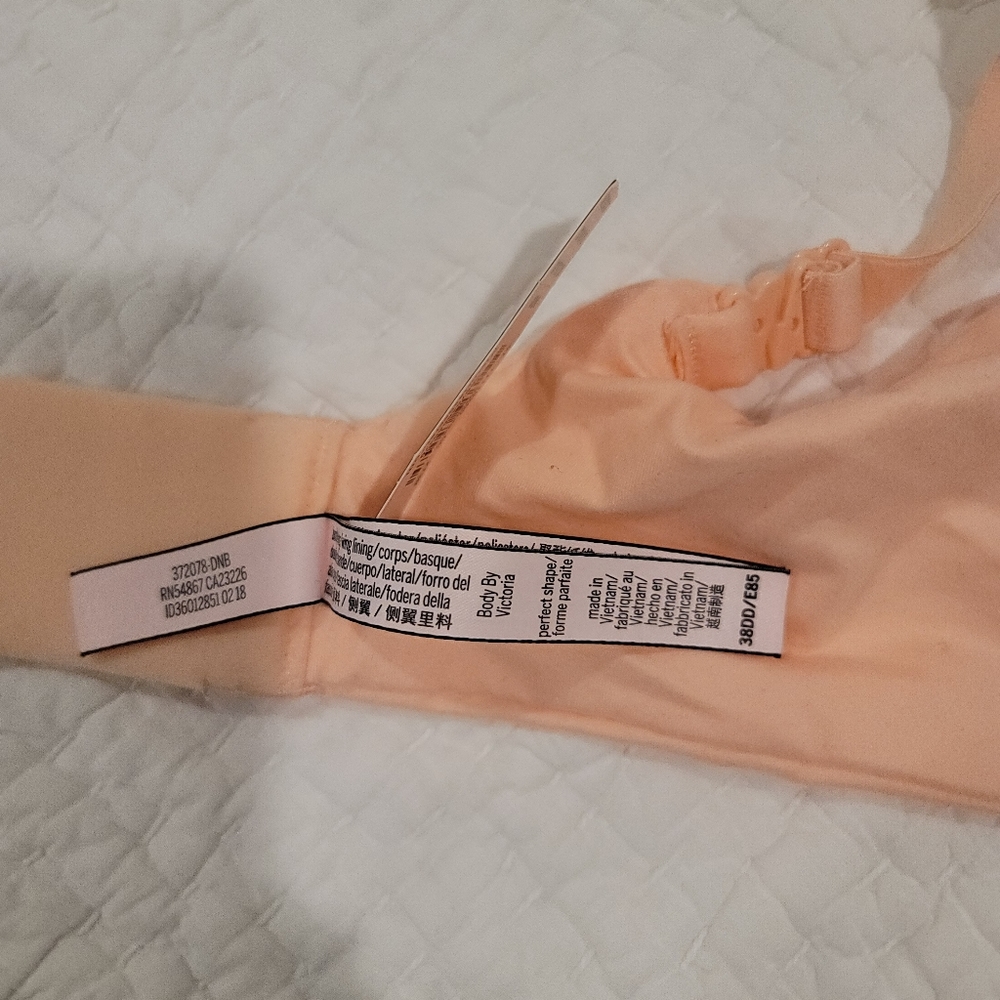 Victoria's Secret Body Peach Full Coverage Bra - Picture 8 of 9